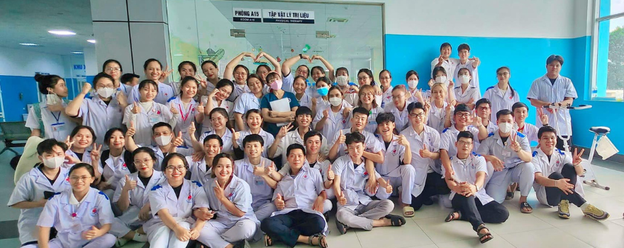 Trường Cao đẳng y khoa Phạm Ngọc Thạch là một trong số ít các trường cao đẳng trên cả nước được cấp phép giảng dạy ngành Kỹ thuật phục hồi chức năng