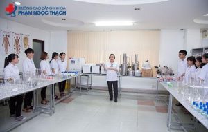 Trường Cao đẳng Y Khoa Phạm Ngọc Thạch là ngôi trường đào tạo ngành Dược chất lượng