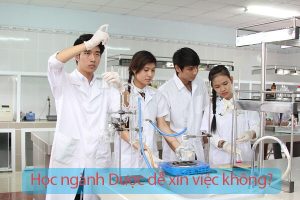 Học ngành Dược có dễ xin việc không?