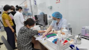 Mức tiền trực hiện nay của ngành Y tế vẫn chưa xứng đáng với công sức