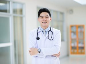 Câu trả lời 1 năm học Y hết bao nhiêu tiền