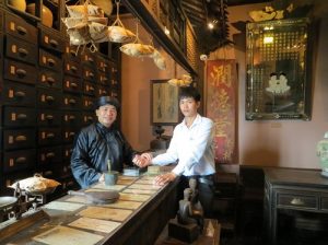 Thủ tục kê khai và nộp thuế cho phòng chẩn trị y học cổ truyền