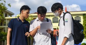 Phân tích 20 điểm khối B00