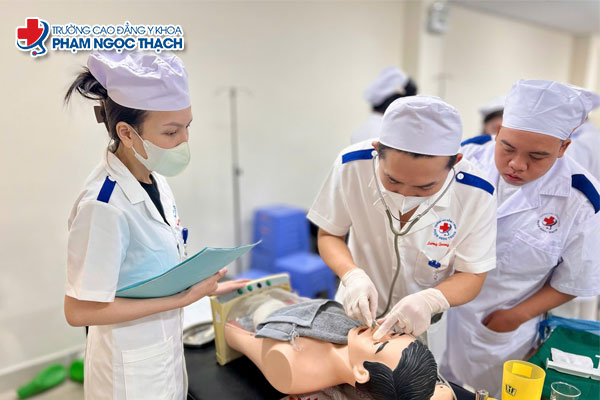 Tiêu chí lựa chọn trường theo học ngành Điều dưỡng